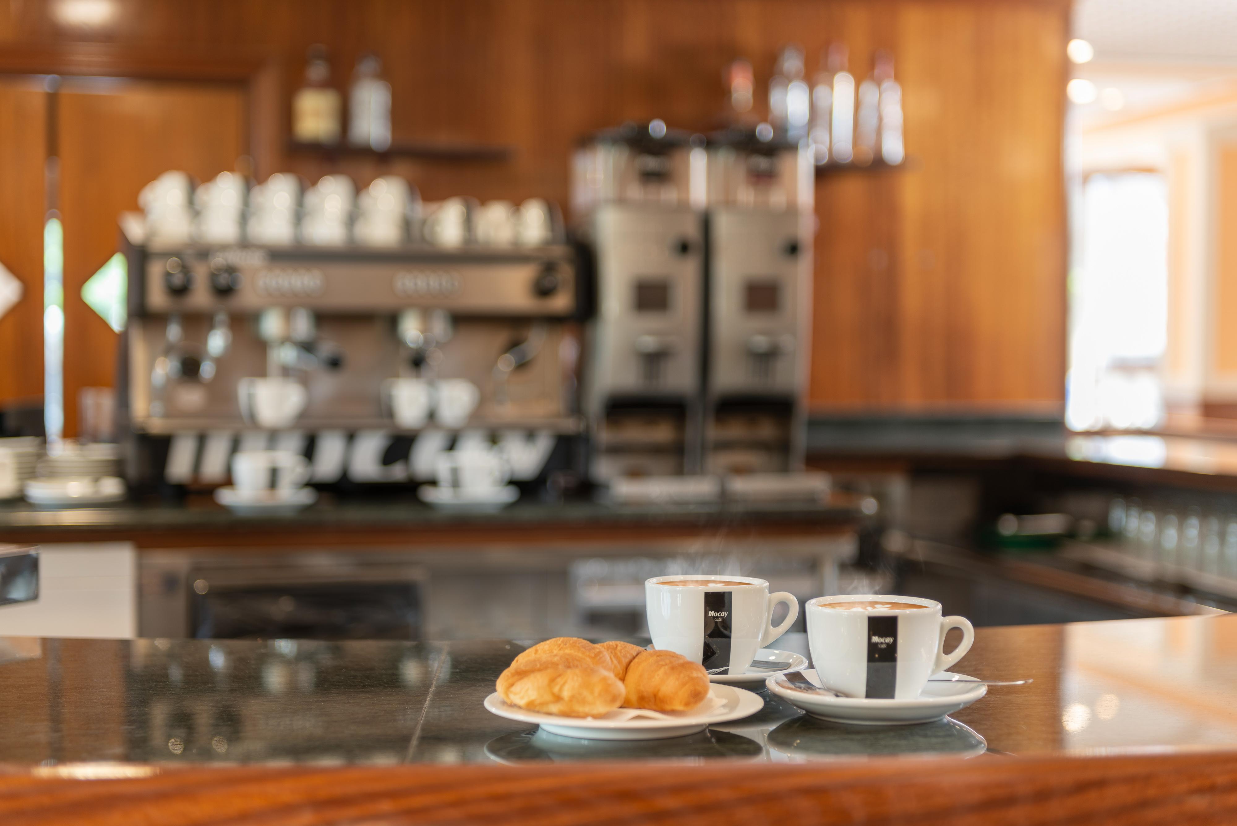 Tryp Bilbao Sondika Hotel Buitenkant foto